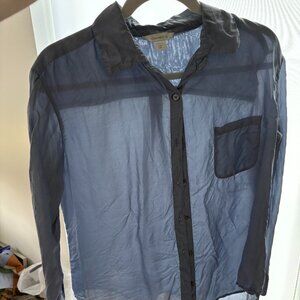 100% silk sheer blue Garnet Hill button down shirt size 4P